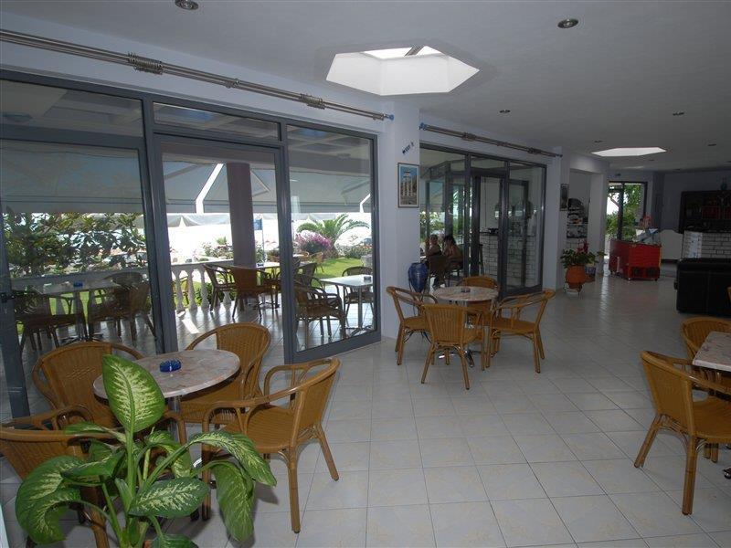 Hotel Olympiada Vrachos Exterior foto